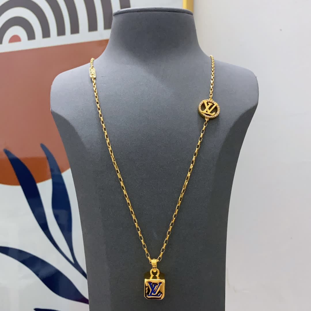 Louis Vuitton Gold-Plated Necklace with Monogram Pendant Louis Vuitton Gold-Plated Necklace with Monogram Pendant